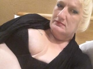 ju-ju-female-escorts-in-san-diego-ca