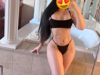 alicia-luciana-female-escorts-in-queens-ny