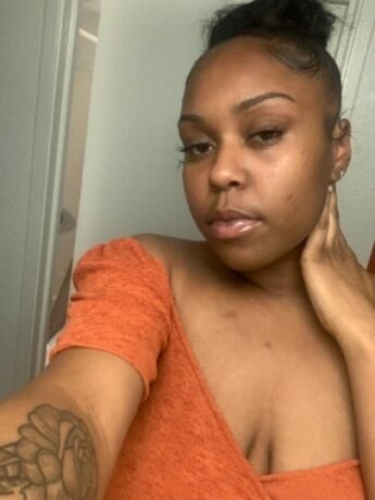 female-escorts-in-chicago-il-312-809-2310-big-3