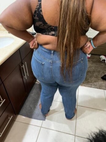 female-escorts-in-lafayette-la-985-255-4243-big-0