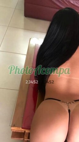 carolzinha-ninfeta-bronzeada-e-toda-safadinha-adoro-sentar-bem-gostoso-photoacompanhantes-big-2