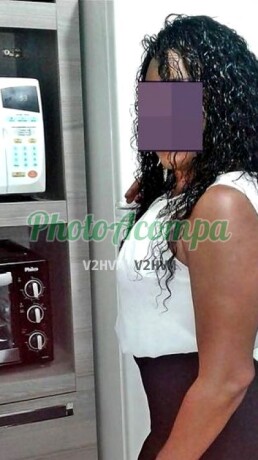 taty-oliveira-uma-bunduda-especialista-em-garganta-profunda-e-pompoarismo-photoacompanhantes-big-1