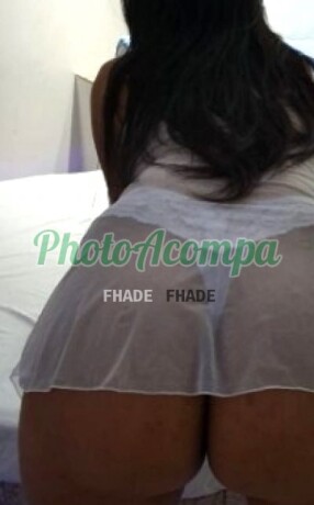 rebeca-sua-putinha-safadinha-que-adora-fazer-uma-massagem-photoacompanhantes-big-1