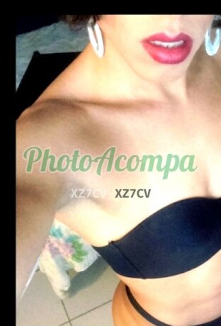 alice-backer-ninfeta-recam-chegada-e-louca-para-conhecer-homens-de-bom-gosto-photoacompanhantes-big-2