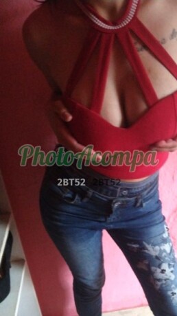 natalia-uma-ninfetinha-bem-carinhosa-ao-seu-dispor-photoacompanhantes-big-1