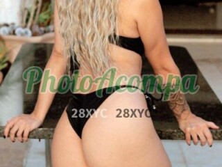 carol-maia-massoterapeuta-e-facilitadora-tacntrica-loirinha-e-magrinha-photoacompanhantes