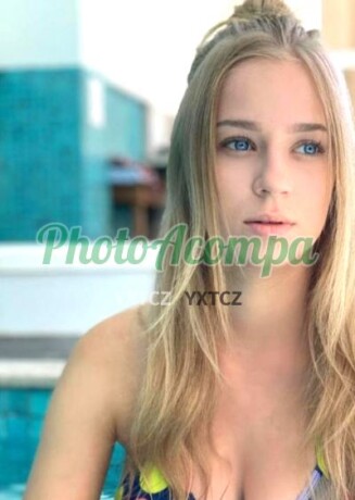 bianca-loirinha-branquinha-simpatica-e-sua-namoradinha-photoacompanhantes-big-1