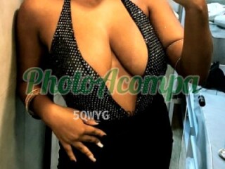 hellen-venha-gozar-gostoso-com-uma-cachorra-bem-safada-photoacompanhantes