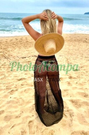 aline-cheguei-bonita-carinhosa-venha-ter-bons-momentos-photoacompanhantes-big-0