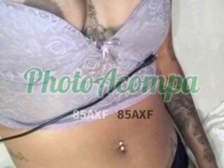 yasmin-linda-gostosa-e-muito-atraente-tamida-e-tatuada-photoacompanhantes