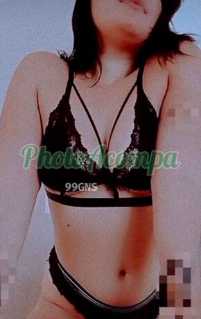 larissa-atendo-sozinha-massagem-feita-na-piscina-photoacompanhantes-big-3