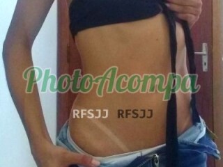 raffaela-gata-loirinha-e-bronzeada-mignon-com-local-photoacompanhantes