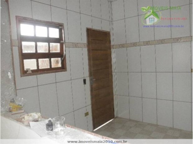 casa-geminada-no-bairro-suarao-itanhaem-sp-165mil-itanhaem-sp-compra-e-venda-de-casa-apartamento-itanhaem-sp-107305864-big-3