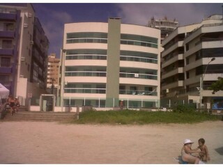 apartamento-com-4-quartos-com-ar-frente-para-a-praia-itapema-sc-aluguel-casas-de-temporada-itapema-sc