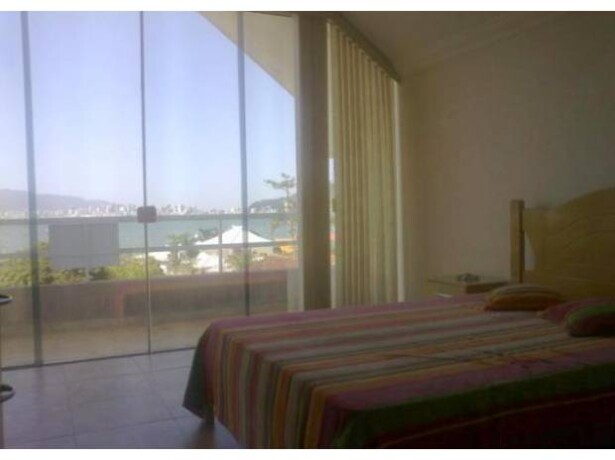 casa-com-piscina-4-suites-c-ar-itapema-itapema-sc-aluguel-casas-de-temporada-itapema-sc-big-3