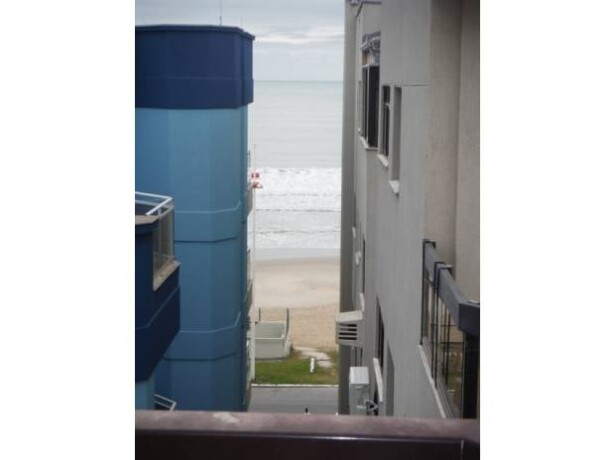 apto-2-suites-c-ar-p-7-pessoas-a-40-mts-da-praia-itapema-sc-aluguel-casas-de-temporada-itapema-sc-big-0