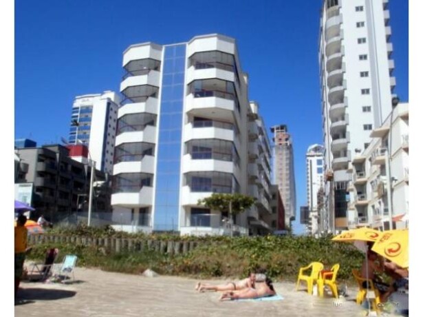 apartamento-3-quartos-com-ar-frente-para-praia-itapema-sc-aluguel-casas-de-temporada-itapema-sc-big-0