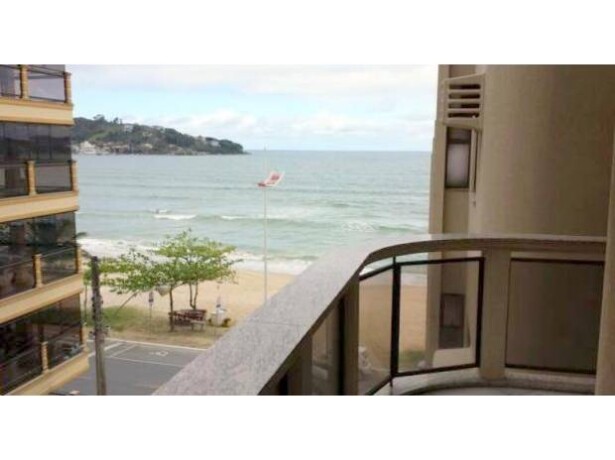 apartamento-2-quartos-c-ar-com-vista-para-praia-itapema-sc-itapema-sc-aluguel-casas-de-temporada-itapema-sc-big-2